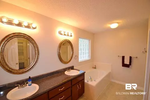 13315 Oak Forge Dr, Mobile, AL 36608 photo 13