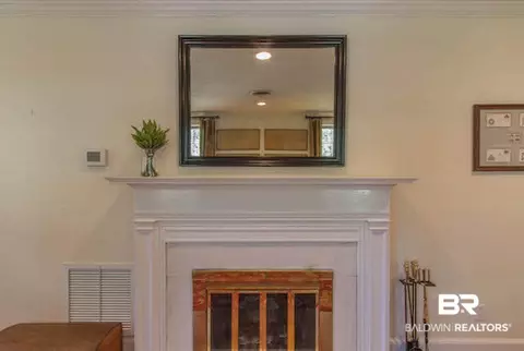 23 Benedict Pl, Mobile, AL 36606 photo 5