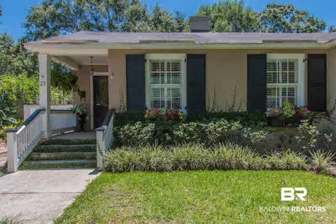 23 Benedict Pl, Mobile, AL 36606 photo 2