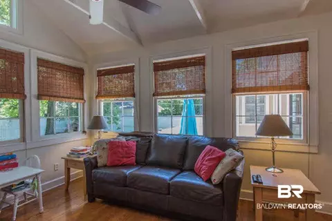 23 Benedict Pl, Mobile, AL 36606 photo 13