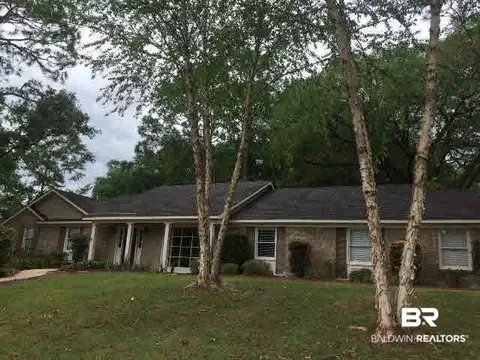926 E Regents Dr, Mobile, AL 36609 photo 1