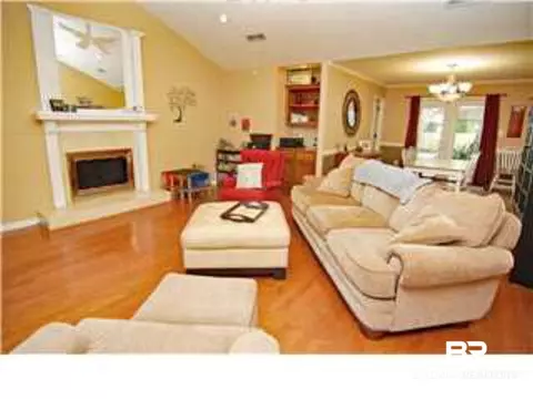 7961 Hilltop St, Mobile, AL 36619 photo 2