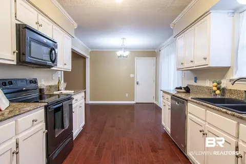 237 Bay View Dr, Daphne, AL 36526 photo 7