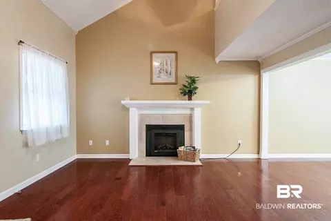 237 Bay View Dr, Daphne, AL 36526 photo 3