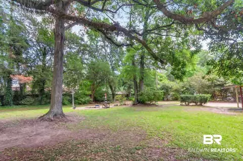 751 E Ashwood Dr, Mobile, AL 36693 photo 20
