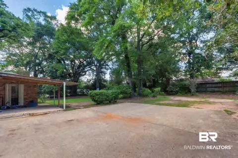 751 E Ashwood Dr, Mobile, AL 36693 photo 18
