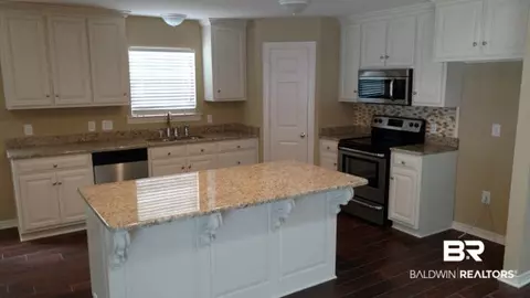 3032 E Southridge Rd, Mobile, AL 36693 photo 5