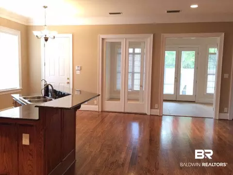 704 Natchez Trail Ct, Mobile, AL 36609 photo 5