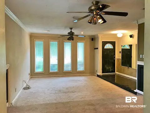 605 Markham Dr, Mobile, AL 36609 photo 5