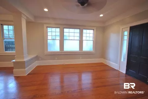 1155 Selma St, Mobile, AL 36604 photo 2