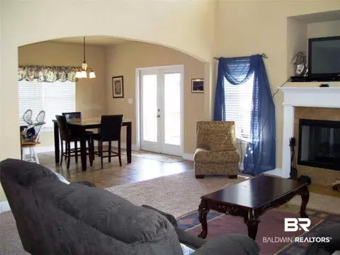 258 Heritage Cir, Mobile, AL 36608 photo 3