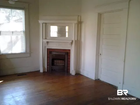 855 Savannah St, Mobile, AL 36603 photo 3