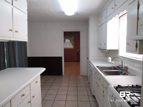 8010 Domain St, Mobile, AL 36619 photo 4