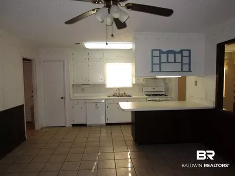 8010 Domain St, Mobile, AL 36619 photo 7