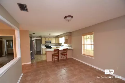107 Cherry Cir, Daphne, AL 36526 photo 4