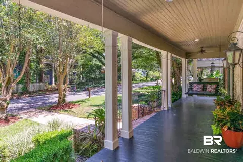 150 Crenshaw St, Mobile, AL 36606 photo 3