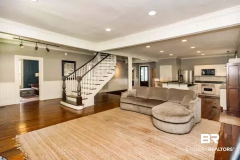 150 Crenshaw St, Mobile, AL 36606 photo 6