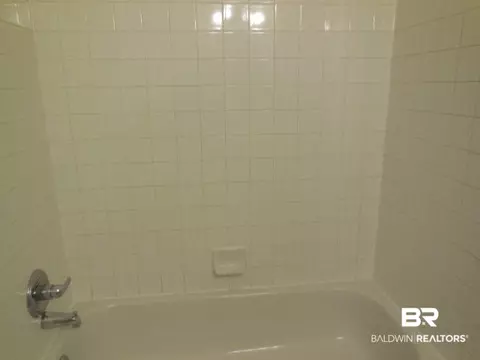 4582 Cindy Dr, Mobile, AL 36619 photo 8