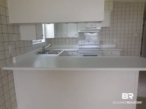 4582 Cindy Dr, Mobile, AL 36619 photo 5