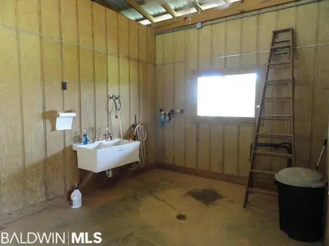 35640 N Spring Rd, Stapleton, AL 36578 photo 5