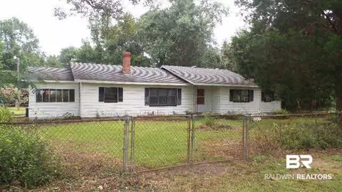 360 Cox Rd, Mcdavid, FL 32568 photo 1