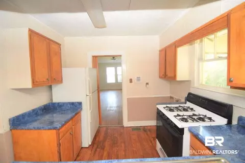 727 Jemison St, Mobile, AL 36606 photo 9