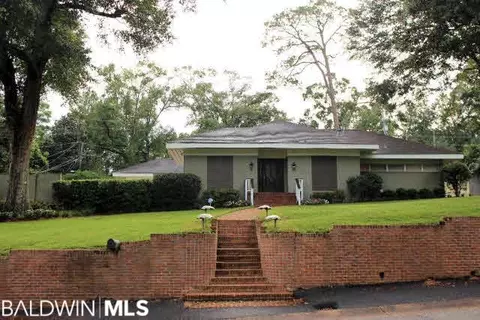 4 Ashley Dr, Mobile, AL 36608 photo 1