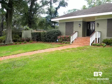 4 Ashley Dr, Mobile, AL 36608 photo 3