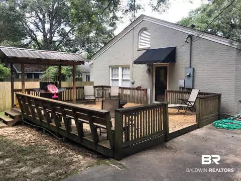 105 Florence Pl, Mobile, AL 36607 photo 15