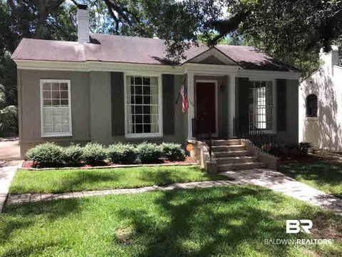 105 Florence Pl, Mobile, AL 36607 photo 1