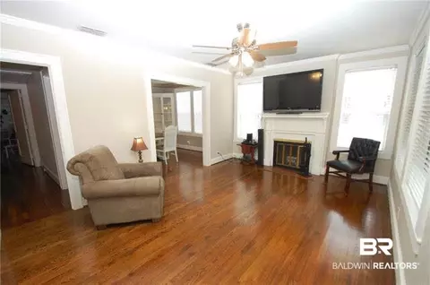 1830 Conti St, Mobile, AL 36606 photo 5