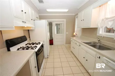 1830 Conti St, Mobile, AL 36606 photo 12