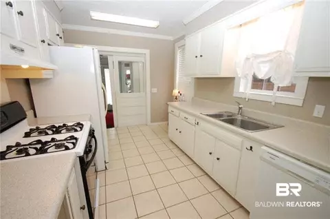 1830 Conti St, Mobile, AL 36606 photo 13