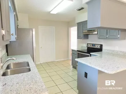 6151 Northwoods Ct, Mobile, AL 36608 photo 5