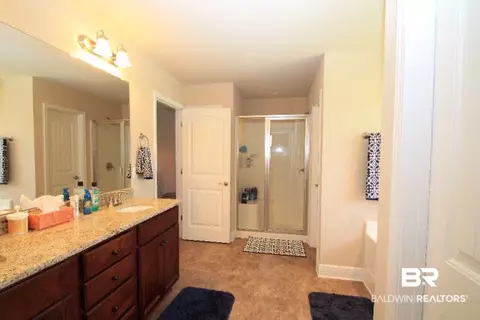 8597 N Silver Maple Dr, Mobile, AL 36695 photo 9