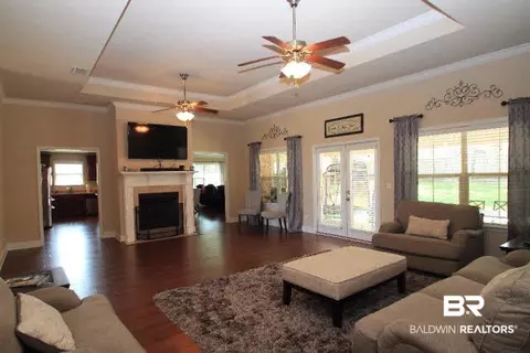 8597 N Silver Maple Dr, Mobile, AL 36695 photo 3