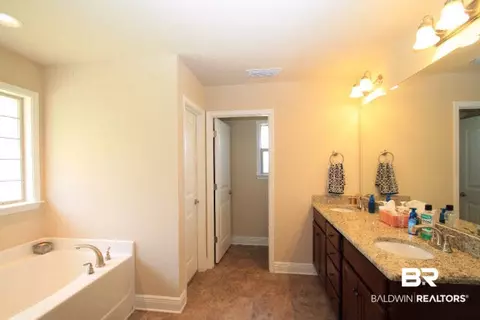 8597 N Silver Maple Dr, Mobile, AL 36695 photo 10