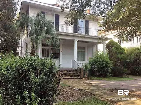 1806 Dauphin St, Mobile, AL 36606 photo 1