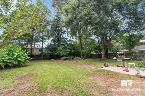 4010 W Hillcrest Ln, Mobile, AL 36693 photo 5
