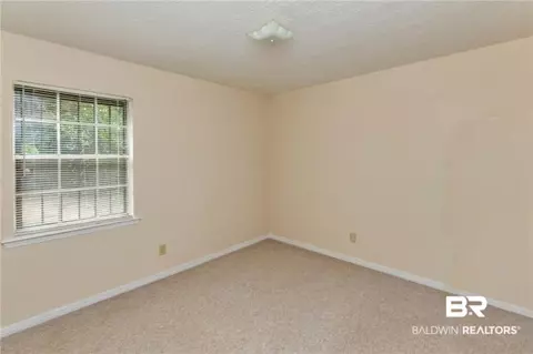 4010 W Hillcrest Ln, Mobile, AL 36693 photo 11