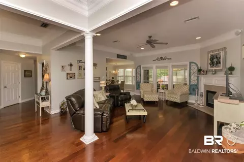 1215 Wakefield Dr, Mobile, AL 36695 photo 3