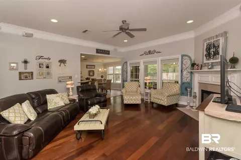1215 Wakefield Dr, Mobile, AL 36695 photo 4