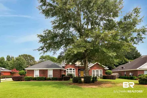 1215 Wakefield Dr, Mobile, AL 36695 photo 1