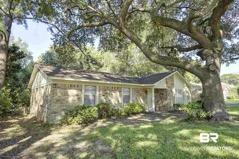 570 Stuart St, Daphne, AL 36526 photo 4