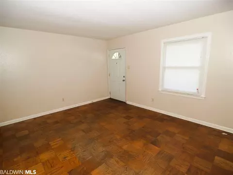 860 Memory Ln, Mobile, AL 36608 photo 2
