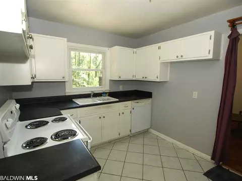 860 Memory Ln, Mobile, AL 36608 photo 7