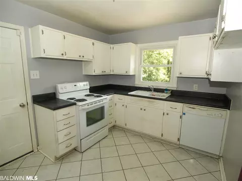 860 Memory Ln, Mobile, AL 36608 photo 6