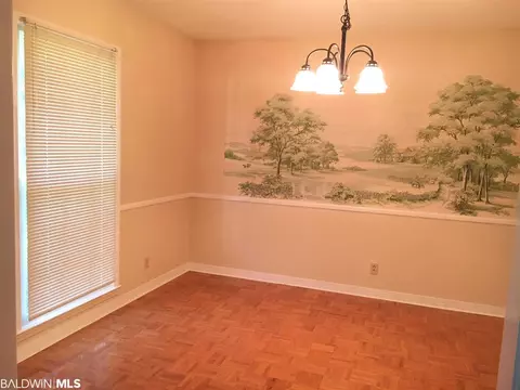 6268 Parkbrook Dr, Mobile, AL 36608 photo 3