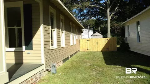 117 Parker St, Mobile, AL 36604 photo 3