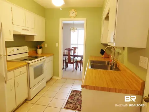 4353 E Montclair Cir, Mobile, AL 36693 photo 6
